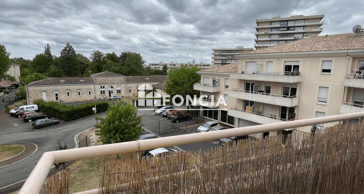 Appartement à BLANQUEFORT