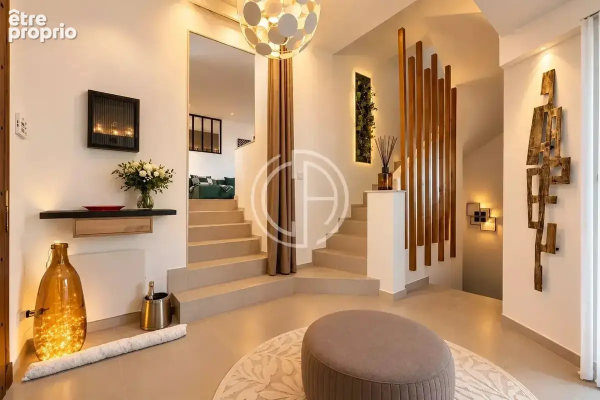 Villa - proche centre ville - photo 6