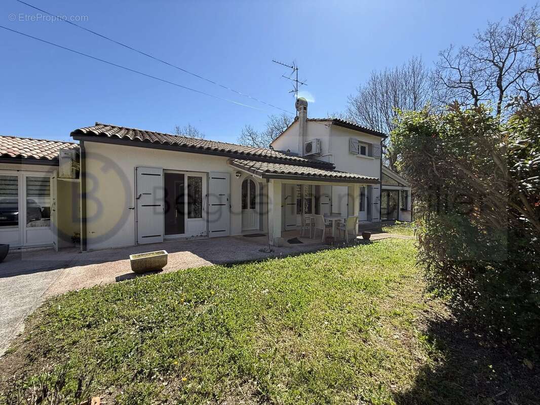 Maison à AUSSONNE