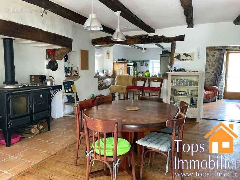 Maison à LA FOUILLADE