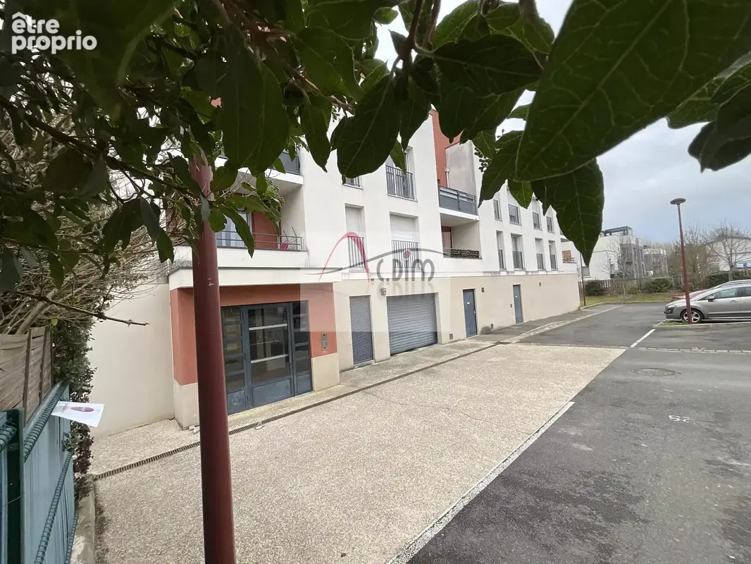 Appartement moderne à Vert-Saint-Denis - photo 1