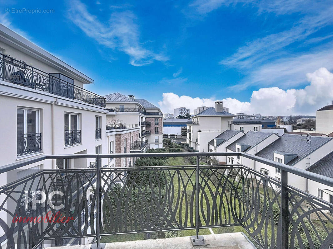 Appartement à SAINT-GRATIEN