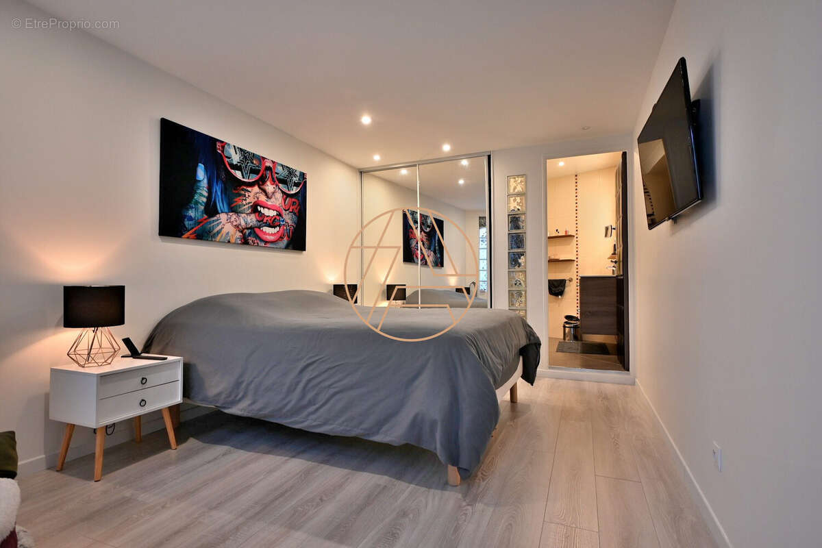 Appartement à SAINT-MAUR-DES-FOSSES