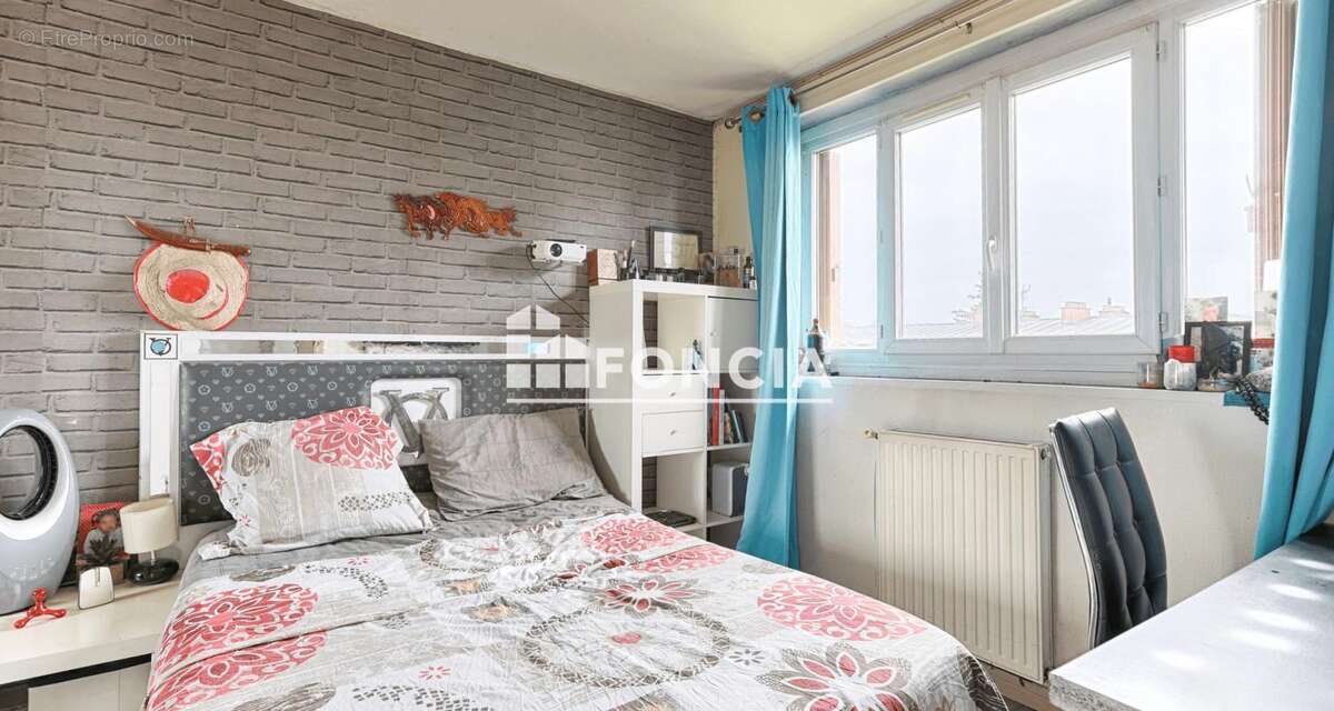 Appartement à EPINAY-SUR-SEINE