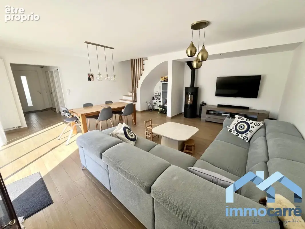 Photo Maison à Pontcarre au prix de 439 000€