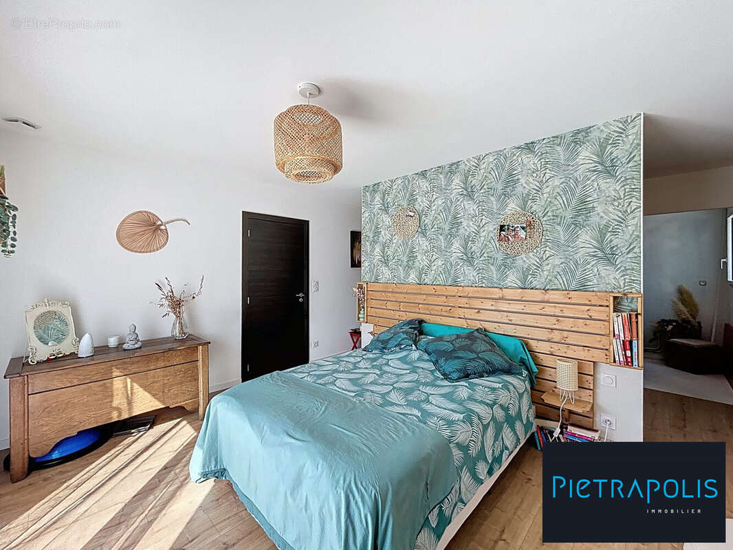 Maison à SAVIGNY-LE-SEC