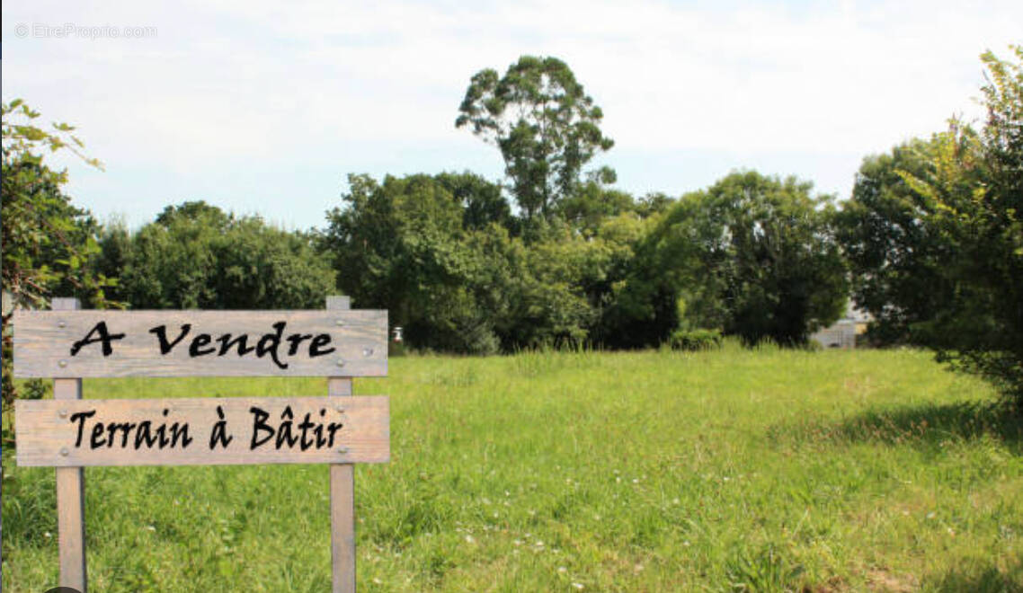 Terrain à VIMORY