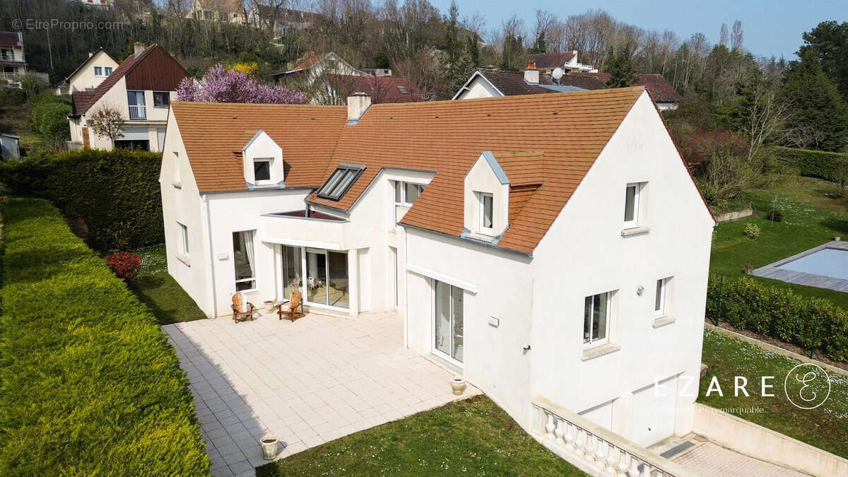 Maison 207 m² à Talant  - photo 2