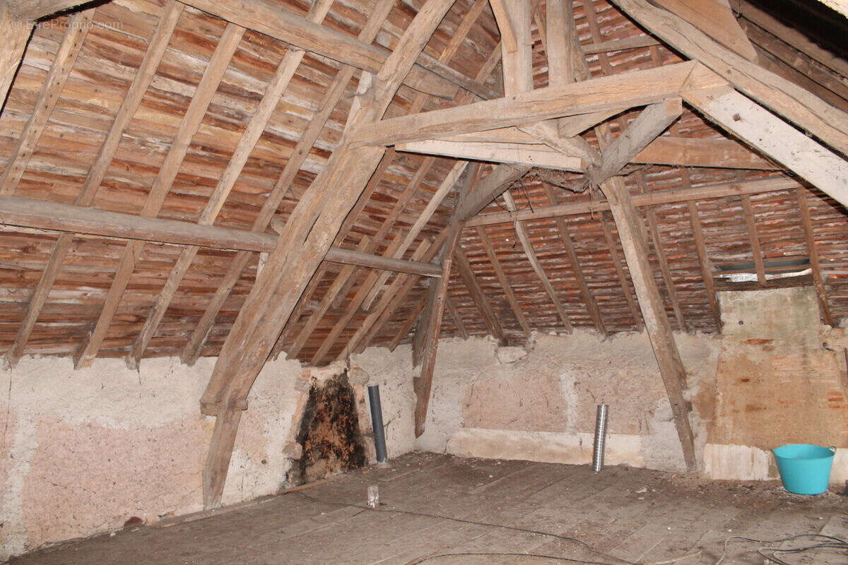 Maison à SAINT-DESIRE