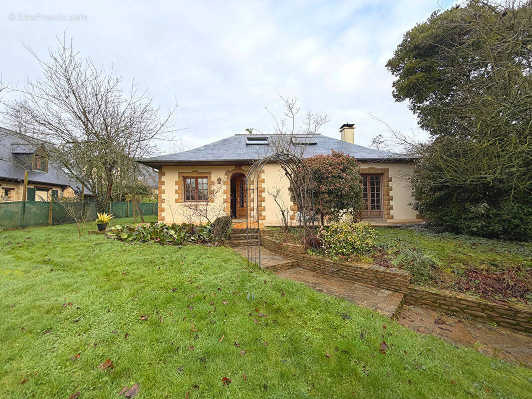 Maison à THORIGNE-FOUILLARD