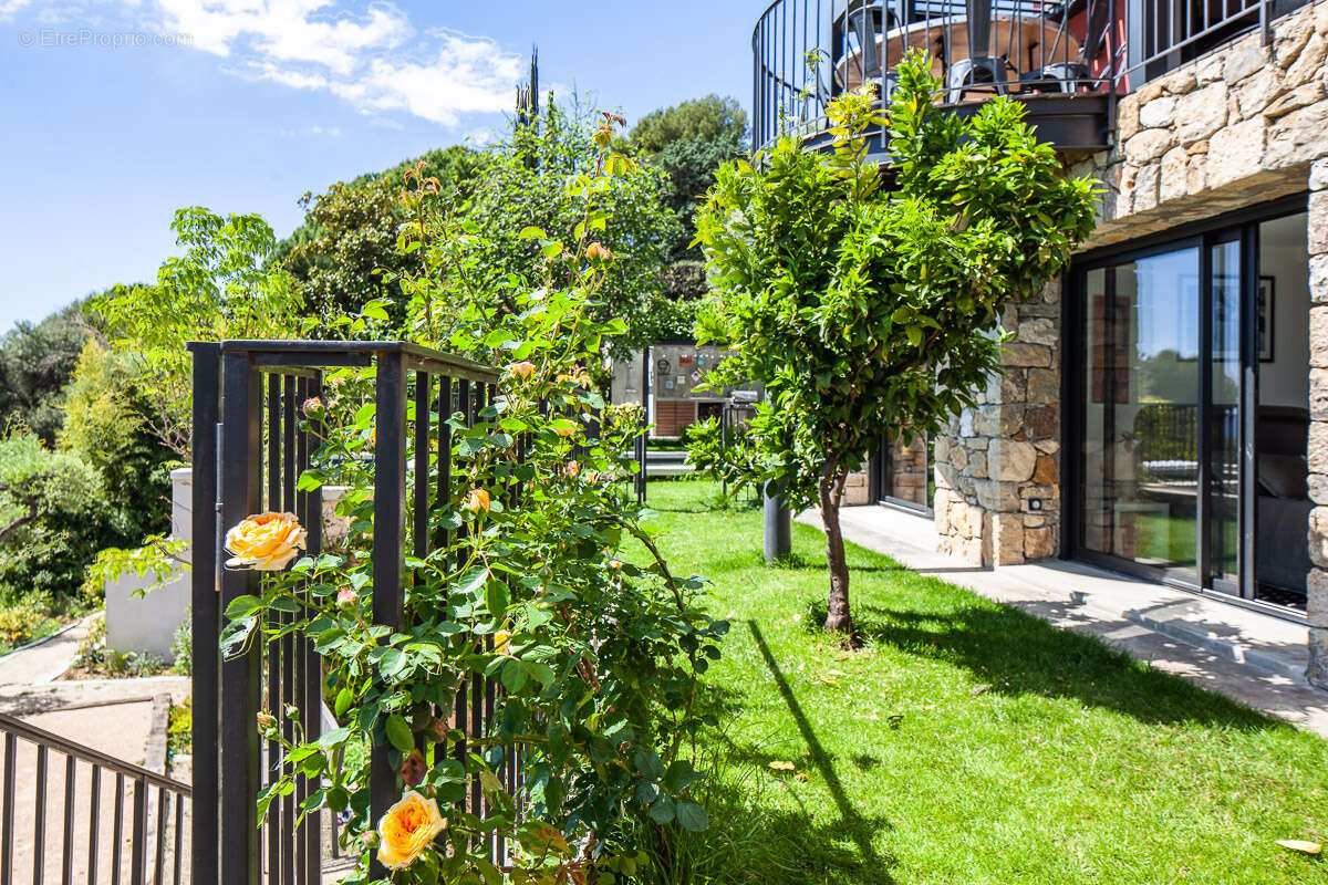 Maison à BEAUSOLEIL