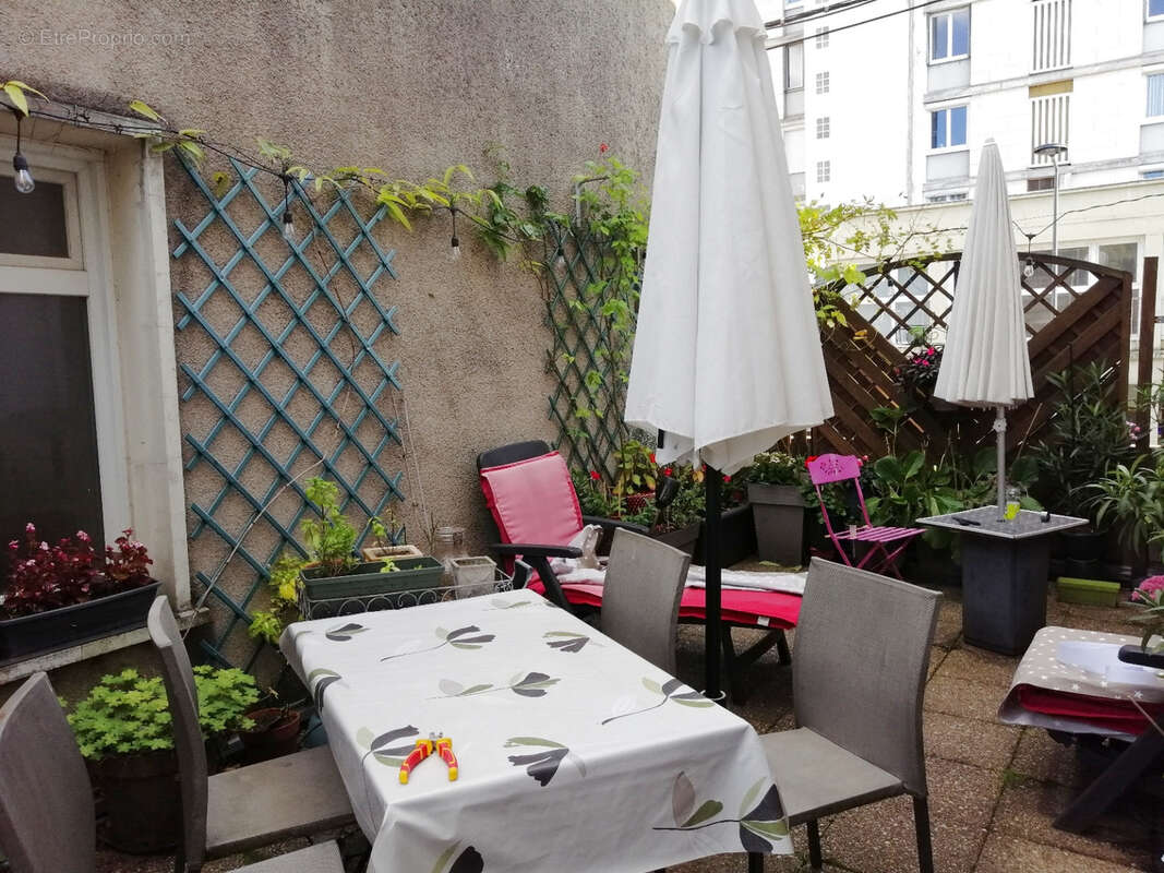 Nevers centre ville appartement T. 7  avec terrasse privative - photo 4