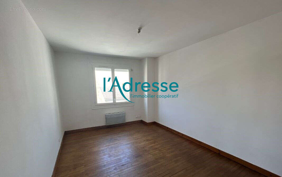 Maison à MONTREVAULT