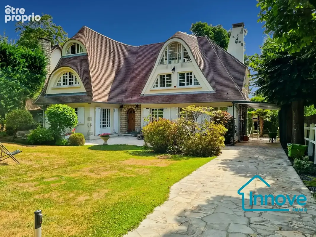 Maison à LA CELLE-SAINT-CLOUD