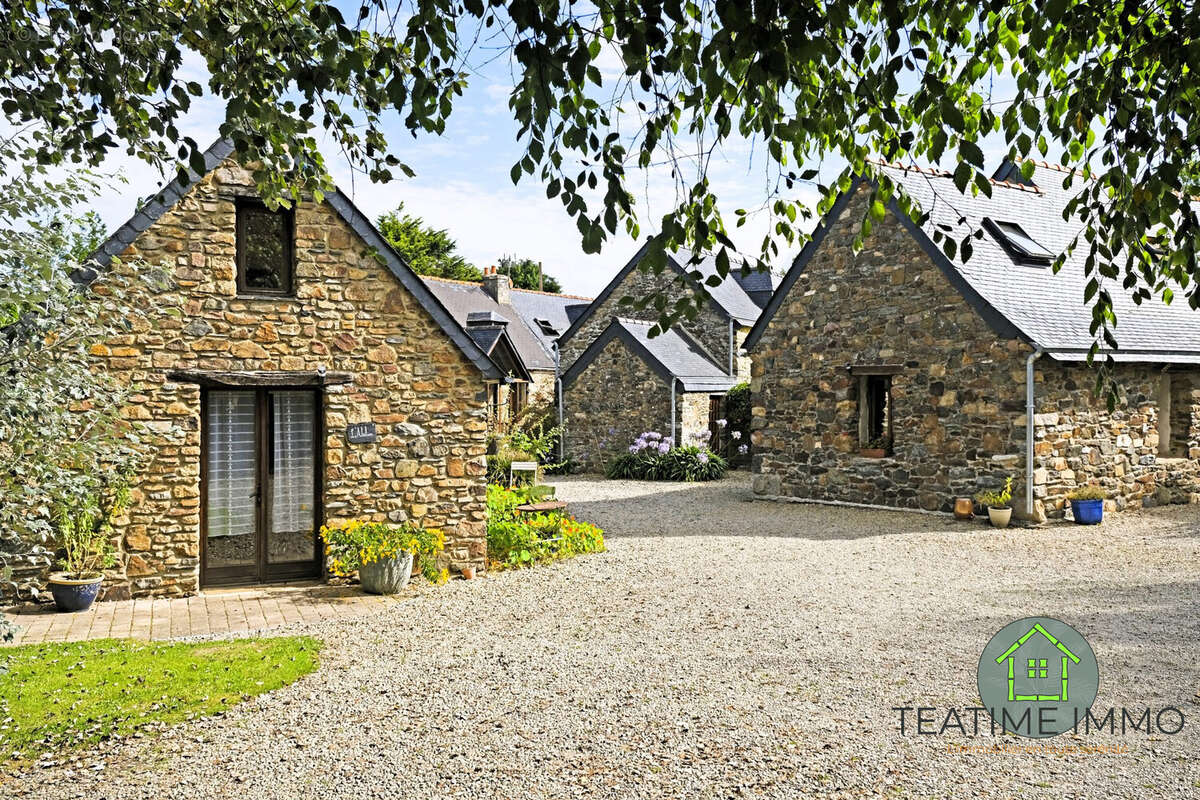 Maison à PLESTIN-LES-GREVES