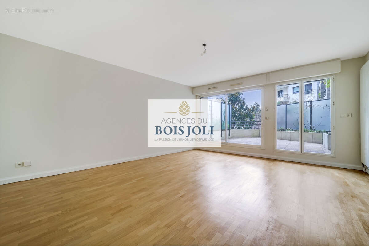 Appartement à ISSY-LES-MOULINEAUX