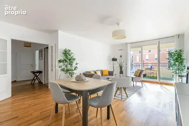 Appartement 3 pièces de 67 m² avec loggia et parking - photo 6