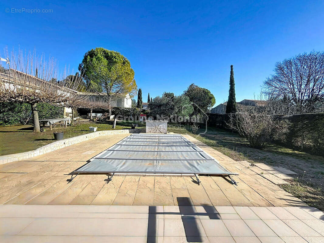 Maison à SUSSARGUES