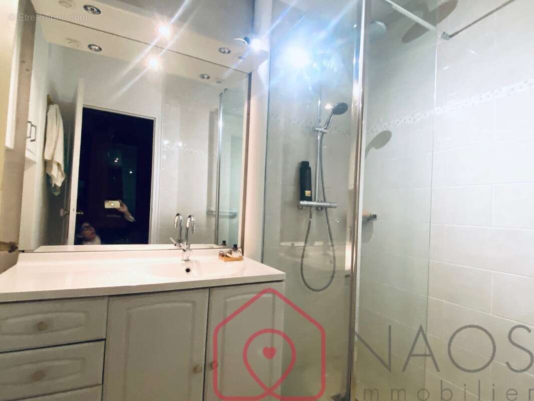 Appartement à COLOMBES