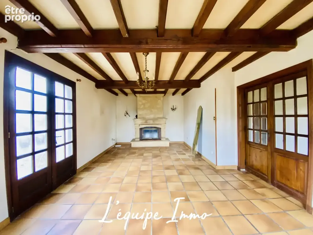 Maison T6 sur 1 hectare de terrain - photo 15