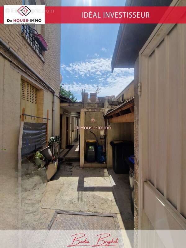 Appartement 370 m² à Saint-Denis  - photo 14