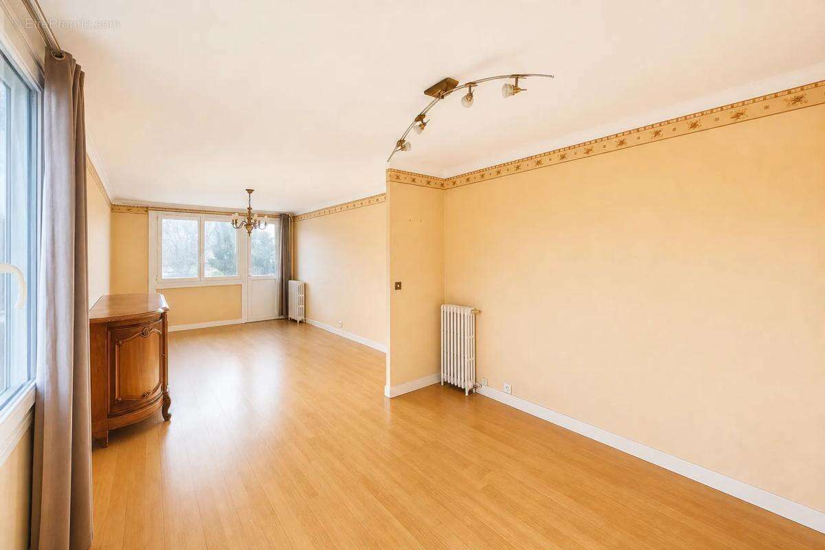 Appartement à VILLIERS-LE-BEL