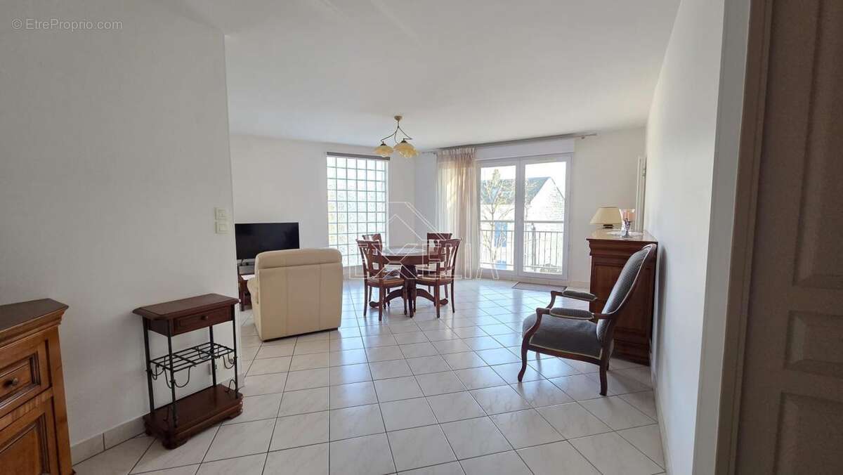 Appartement à MANTES-LA-JOLIE