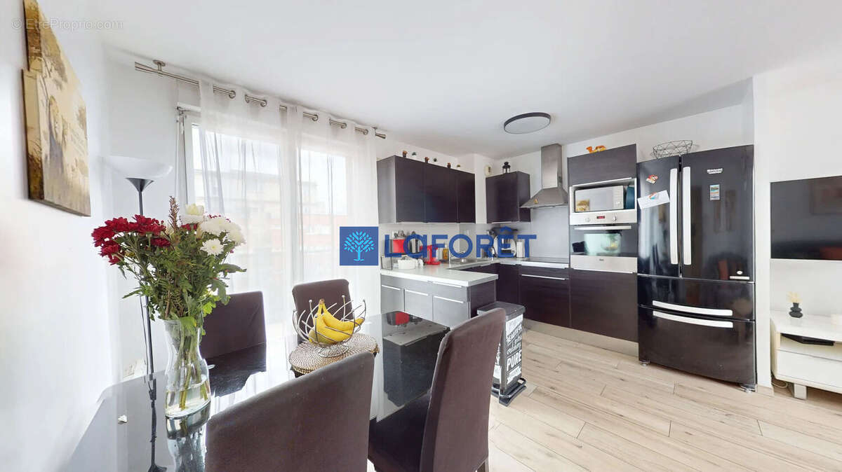 Appartement à ATHIS-MONS