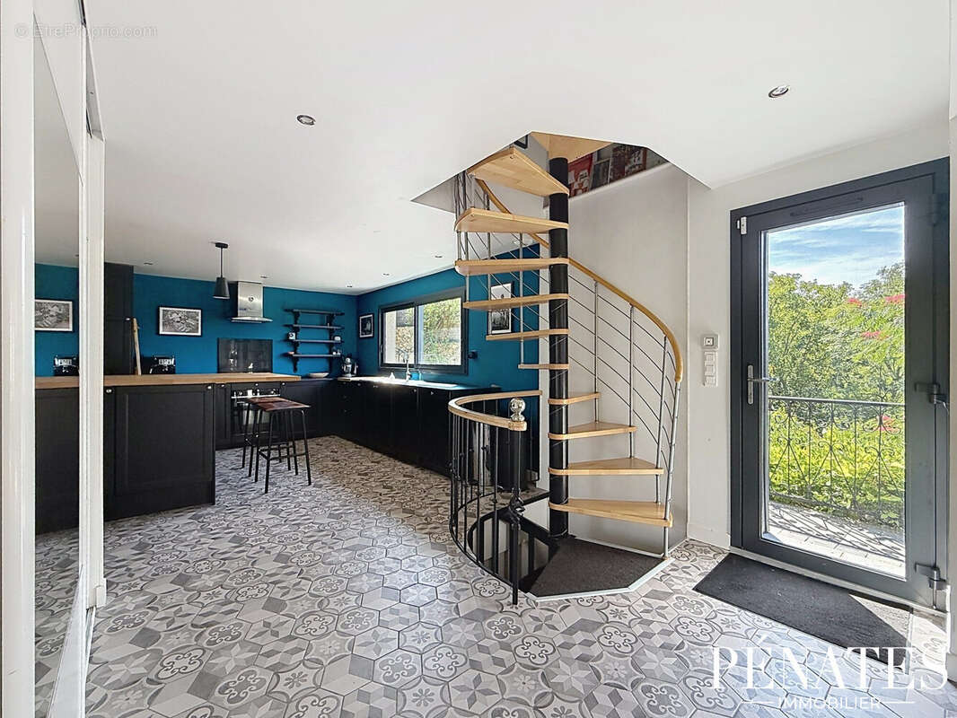 Maison 115 m² à Rouen  - photo 2