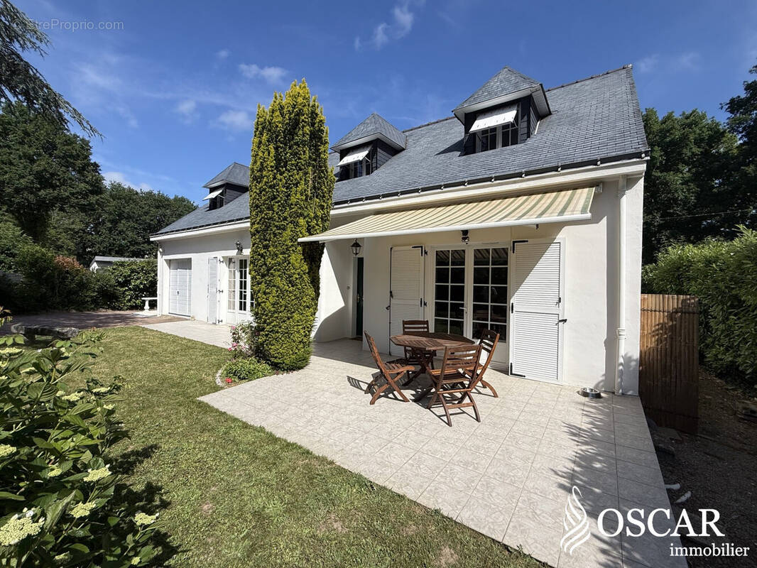 Maison à LA CHAPELLE-SUR-ERDRE