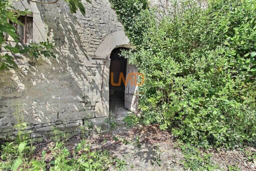 Ensemble immobilier à rénover - photo 13
