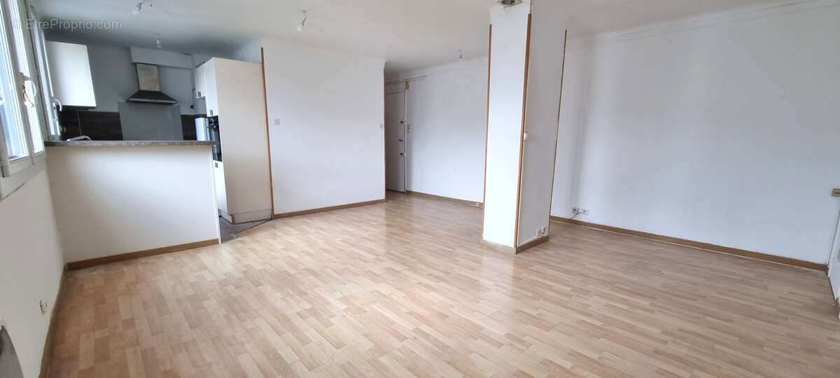 Appartement à MARSEILLE-8E