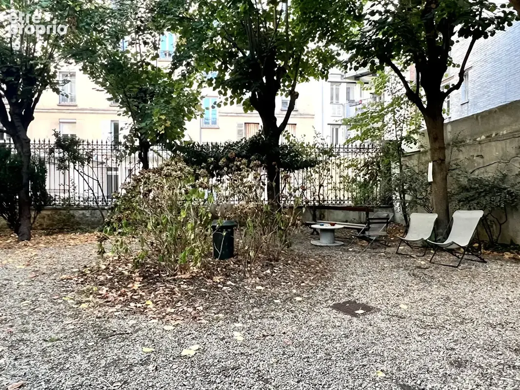 18ème - Proche Jules Joffrin - 5P 3CH 105M2 - photo 3