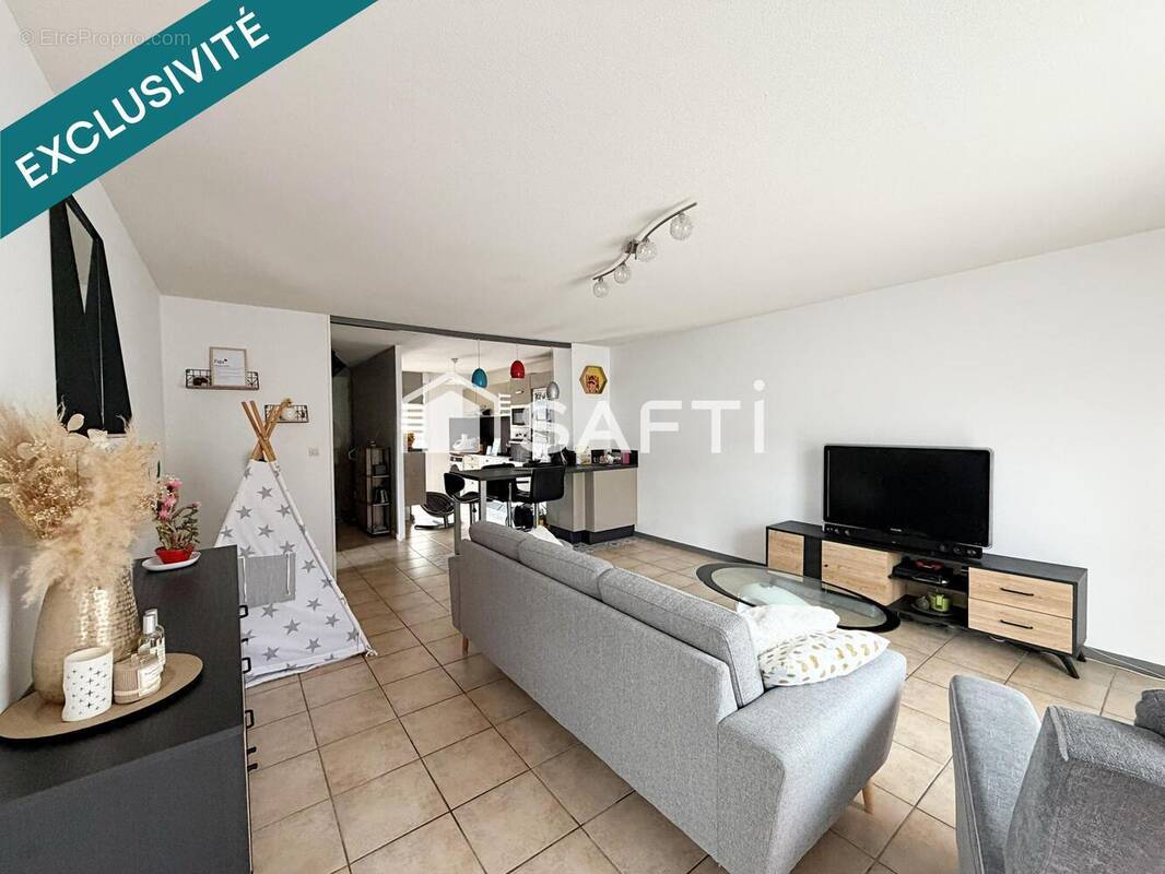 Photo 1 - Appartement à AUCAMVILLE