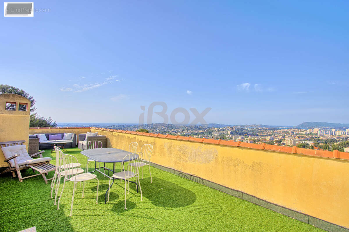 Appartement à TOULON