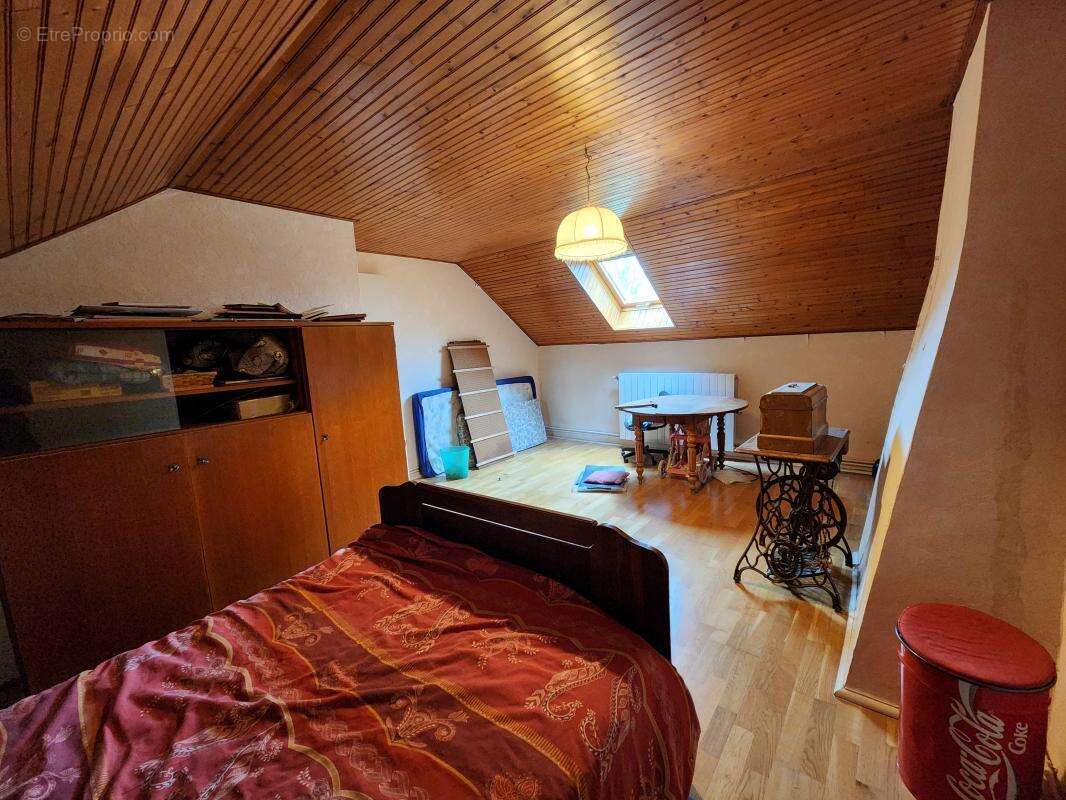 Maison à SAINT-AGIL