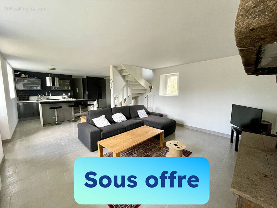 Maison à LE VIEUX-MARCHE