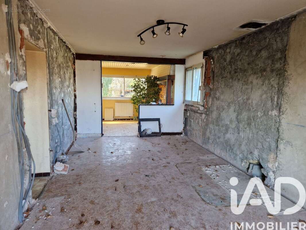 Photo 9 - Maison à GRANE