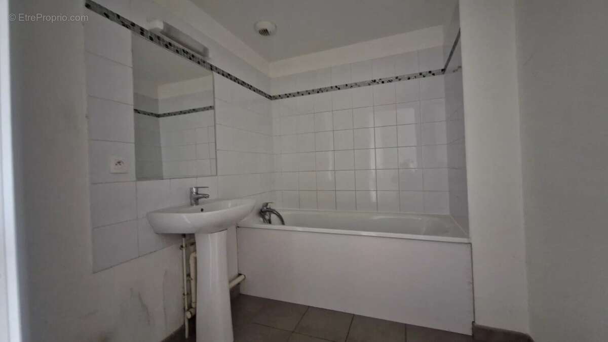 Appartement à VILLENAVE-D'ORNON