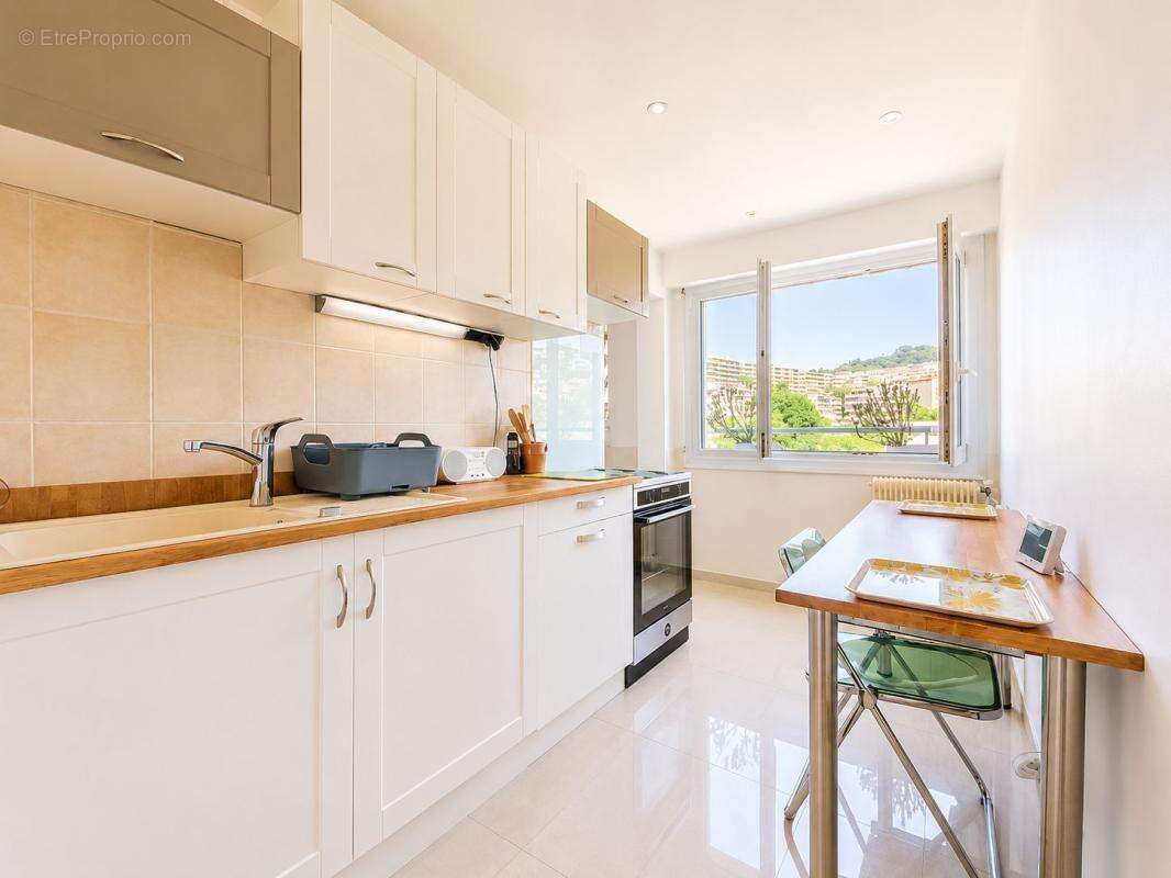Appartement à LE CANNET
