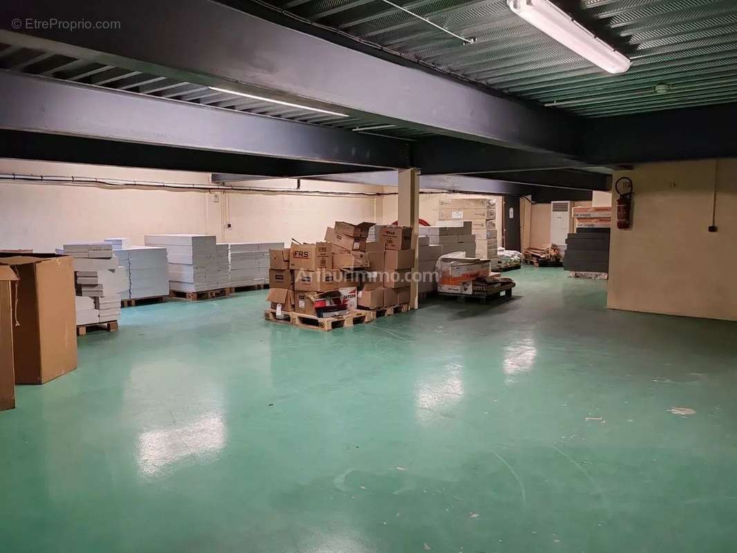 Commerce à BOISSY-SAINT-LEGER