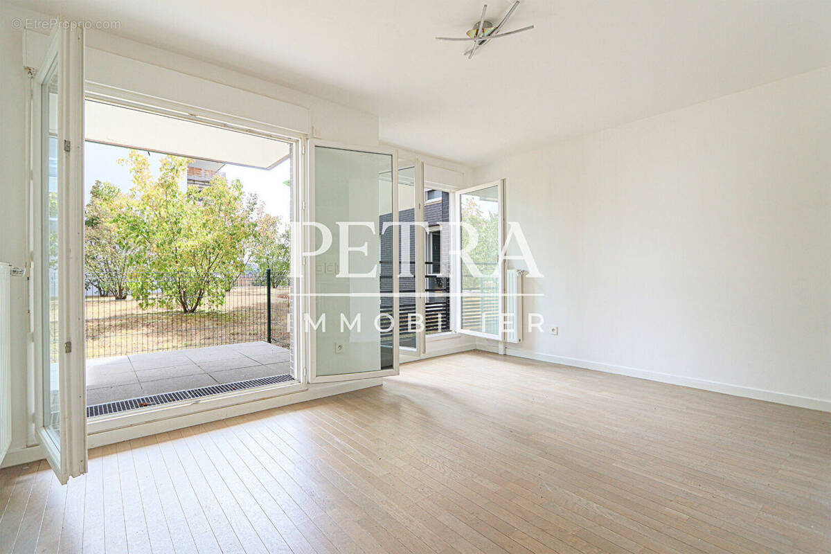 Appartement à BAGNEUX