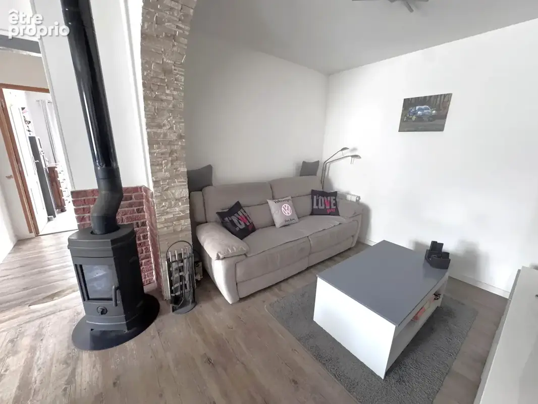 Maison d'habitation avec un grand garage de 65 m2 - photo 3