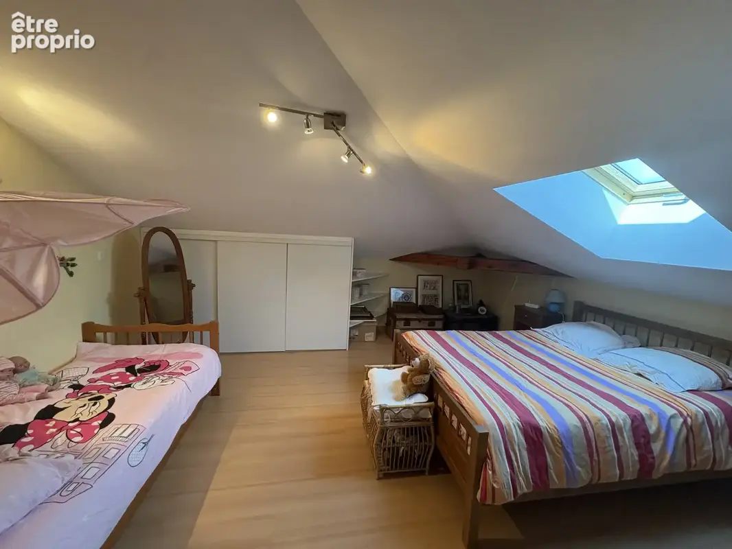 Maison de 230m2 avec piscine - photo 8