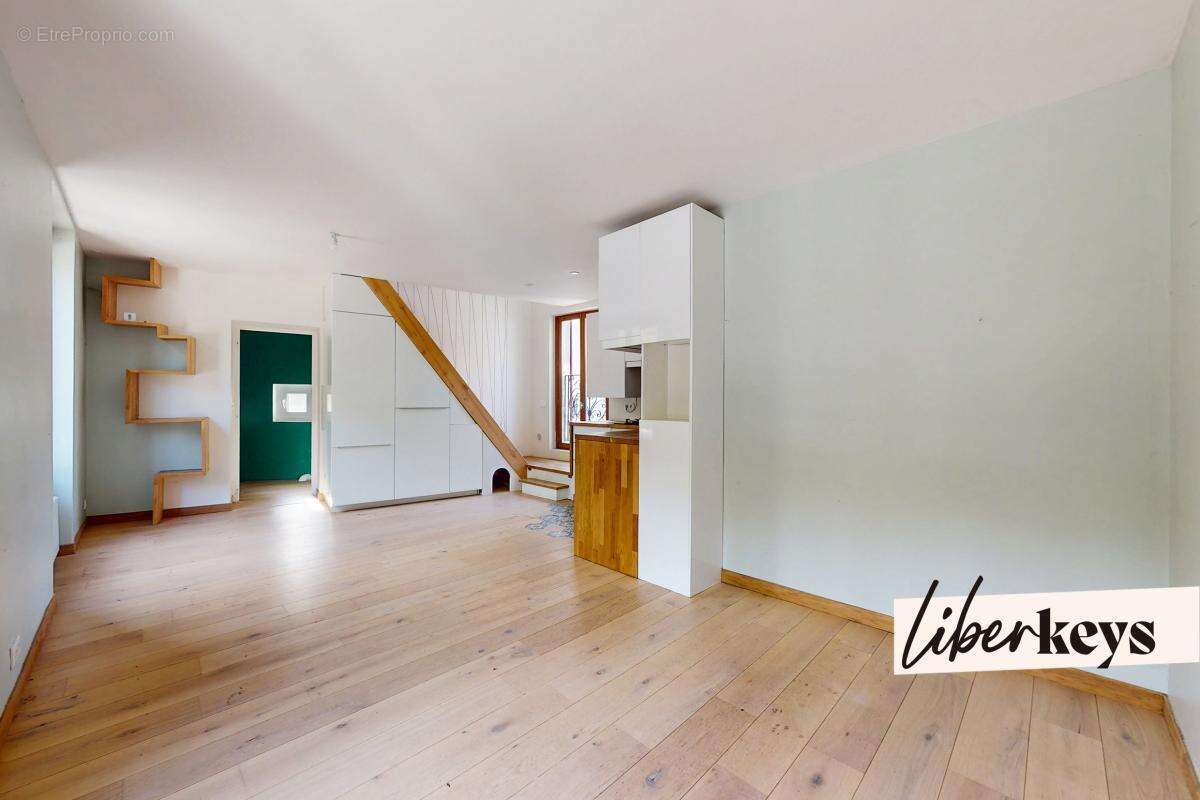 Appartement à CHAVILLE