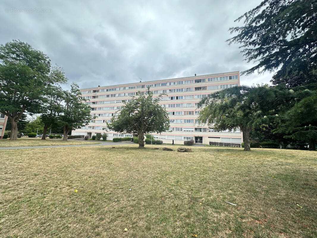 Appartement à RIS-ORANGIS