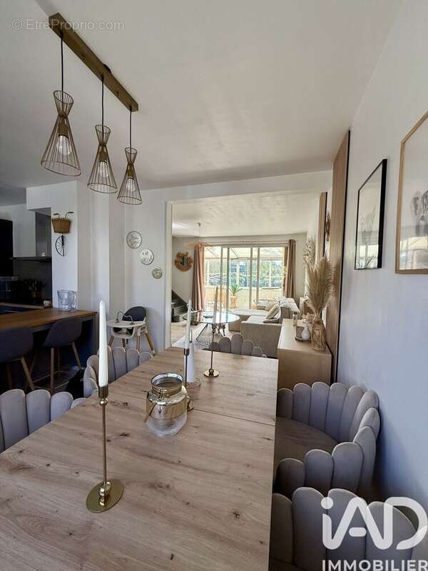 Photo 2 - Maison à MENNECY