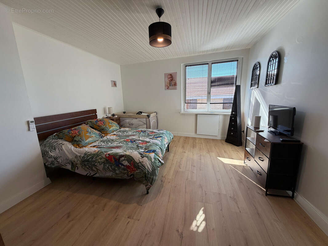 Appartement à VERNEVILLE