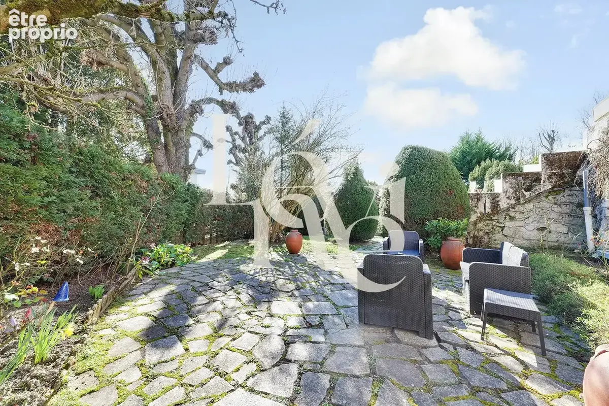 Maison de famille - 458m2 - photo 15