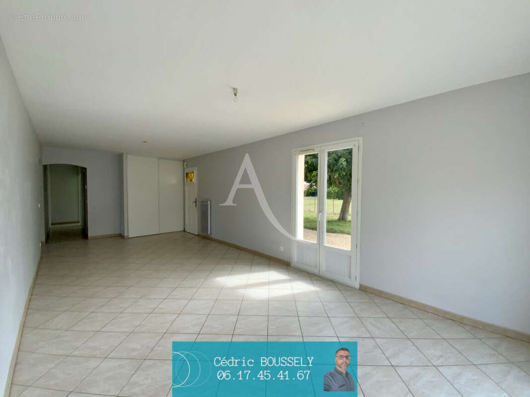 Maison Mesnac 4 pièce(s) - photo 8